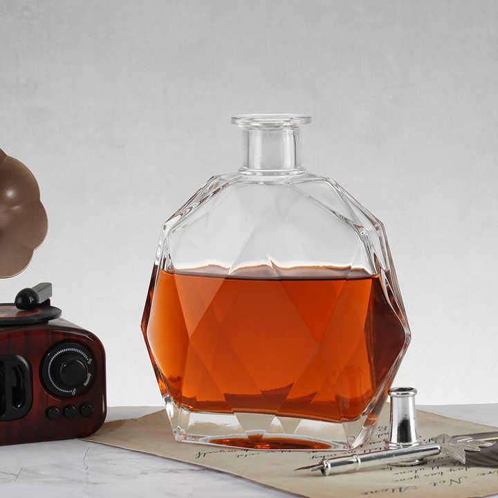 500ml brandy crystal bottle.jpg