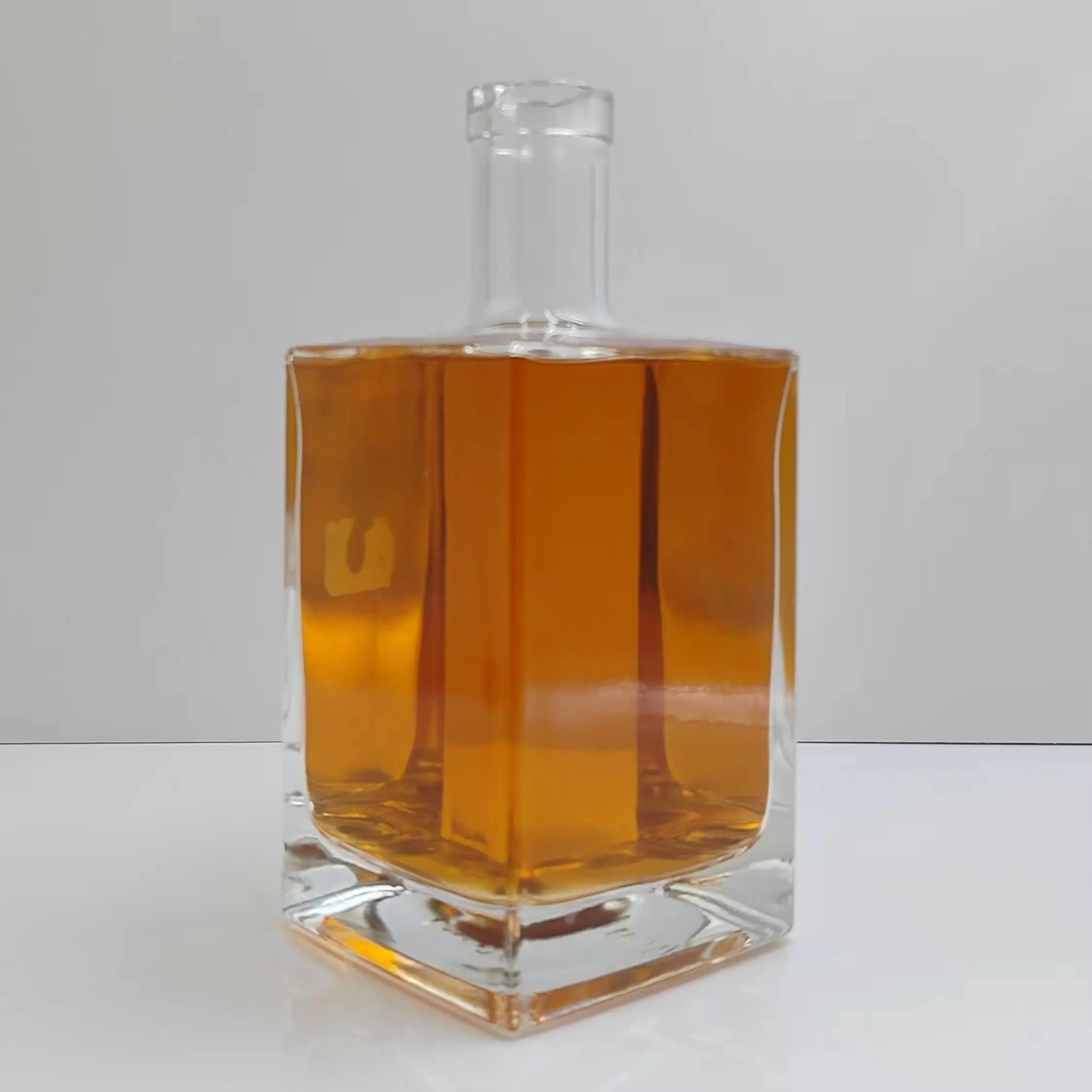 square bottle liquor 2.jpg