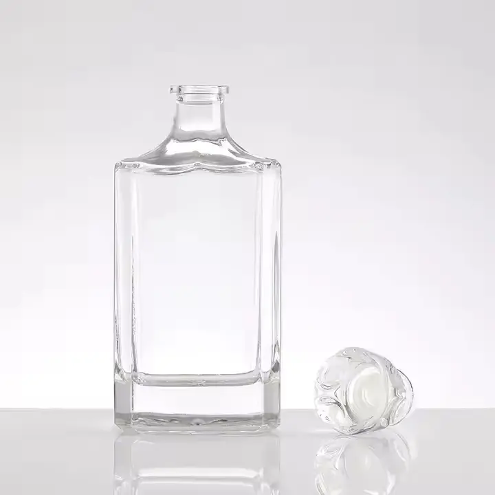 Wholesale  500ml 750ml  1000ml Transparent Whiskey Vodka Glass Bottles-W