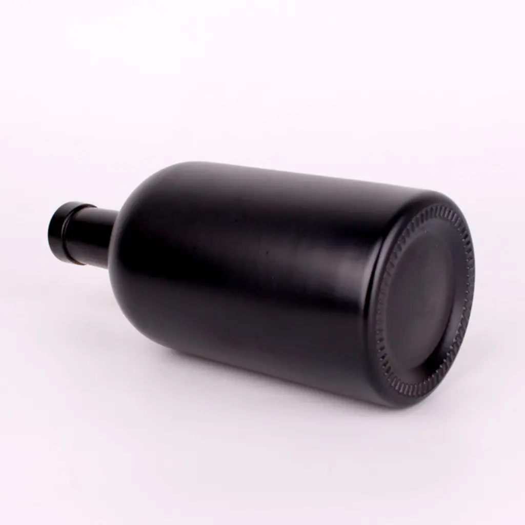 black liquor bottle3.jpg
